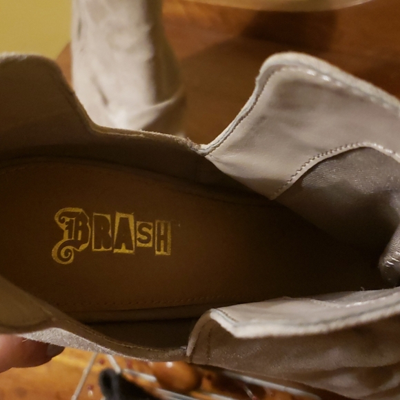 High heels - Picture 4 of 4